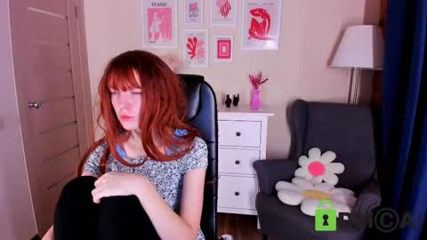 Snapshot of _suunbeam_ chatting on 02.17.25 Sun online show from 02.17.25