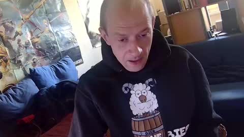 Snapshot of _svenerd87___ chatting on 09.29.25 Sven online show from 09.29.25