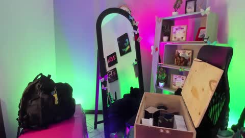 Snapshot of _sweet_kuromi chatting on 09.27.25 Kuromi online show from 09.27.25