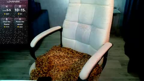 Milana   welcome to my world  online show from 05.12.26