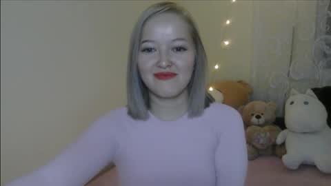 Snapshot of _sweet_smile_ chatting on 10.29.25 _sweet_smile_ online show from 10.29.25