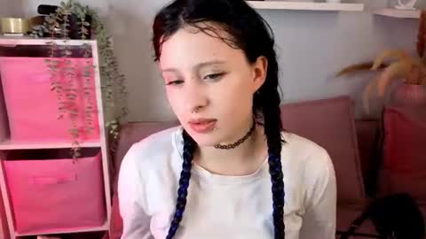 Sylvia online show from 06.11.26