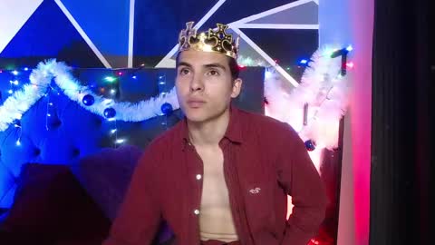 Snapshot of _tattoo_couple chatting on 12.28.24 online show from 12.28.24