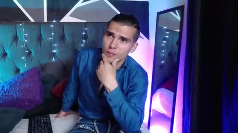 Snapshot of _tattoo_couple chatting on 01.14.25 online show from 01.14.25