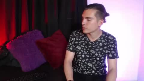 Snapshot of _tattoo_couple chatting on 01.25.25 online show from 01.25.25