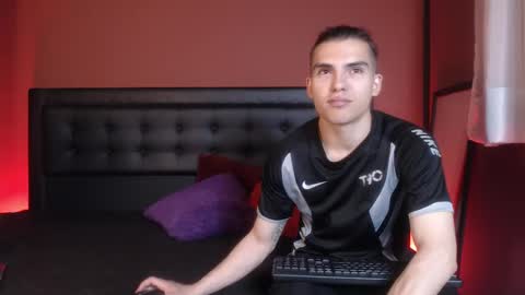 Snapshot of _tattoo_couple chatting on 02.25.25 online show from 02.25.25