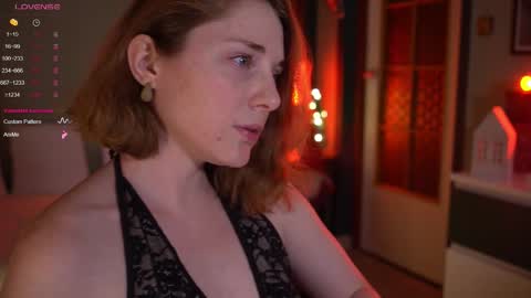 Snapshot of _the_sun_ chatting on 12.05.25 Evi online show from 12.05.25