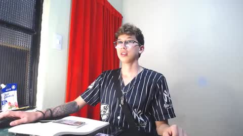 Thomas online show from 02.04.25