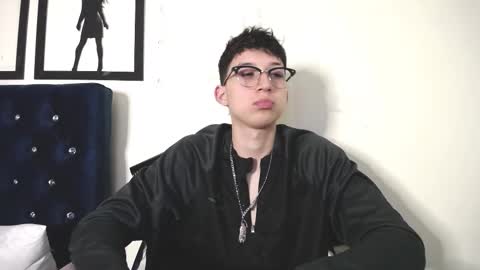 Thomas online show from 09.12.25