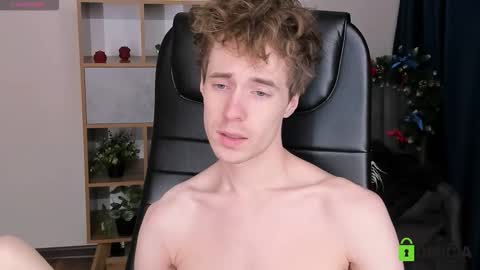 Snapshot of _tokyo_ghoul chatting on 01.07.26 _tokyo_ghoul online show from 01.07.26