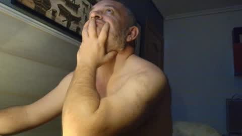 Snapshot of _toreto_ chatting on 11.08.25 OO online show from 11.08.25