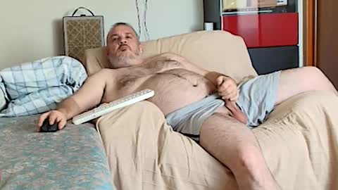 Snapshot of _toreto_ chatting on 11.17.25 OO online show from 11.17.25