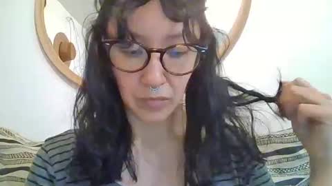 _tutti_frutti_ online show from 10.30.25