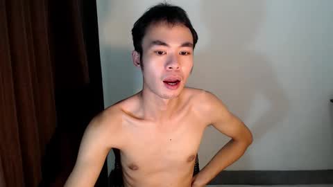 Snapshot of _urhotjessie_ chatting on 12.03.25 jessie online show from 12.03.25