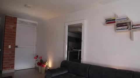 Anastasia Vahos online show from 11.13.25