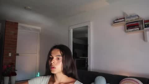 Anastasia Vahos online show from 03.19.26