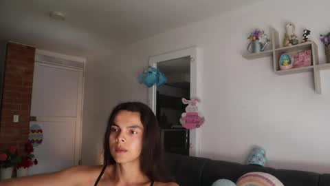 Anastasia Vahos online show from 04.17.26