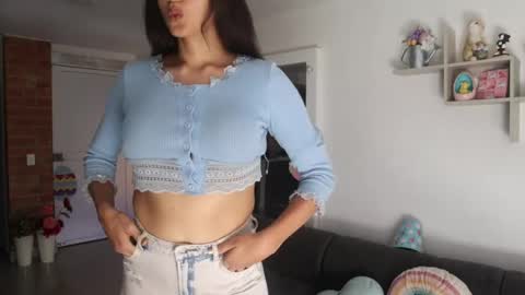 Anastasia Vahos online show from 04.18.26