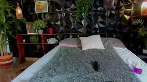 _valentina_69 online show from 10.16.25