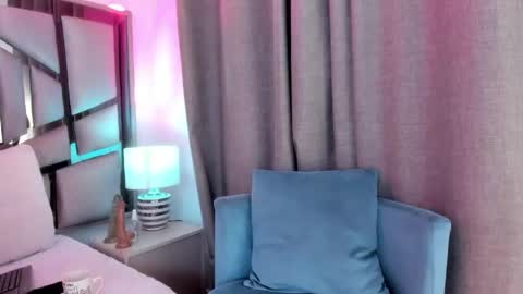 _valeria_saenz_ online show from 05.02.26
