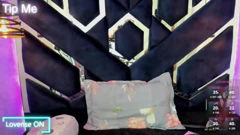   Vermeil   online show from 10.26.25