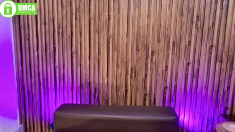 Veronica online show from 04.28.26