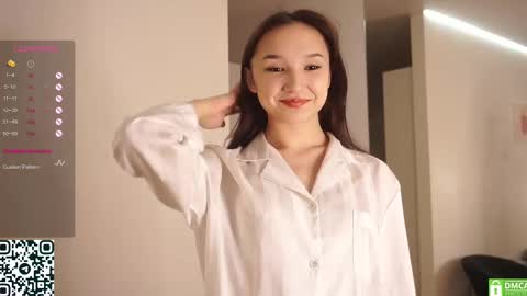 Snapshot of _vi_vi_ chatting on 03.07.25 Viola online show from 03.07.25