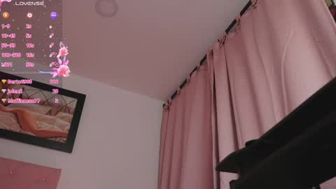 VICTORIA online show from 03.05.25