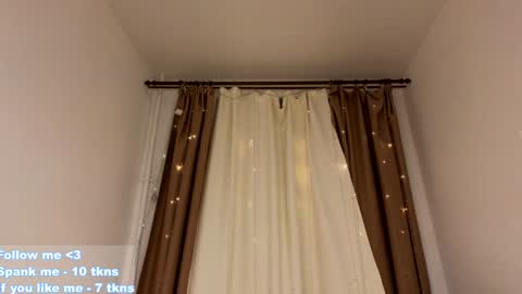 Violet online show from 12.08.24