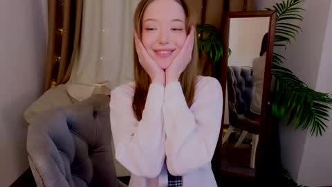 Violet online show from 02.21.25