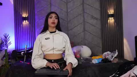   online show from 07.08.26
