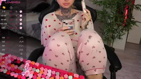 Alis online show from 06.14.26