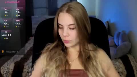 Snapshot of _wednesday_addams_ chatting on 09.24.25 Vera online show from 09.24.25