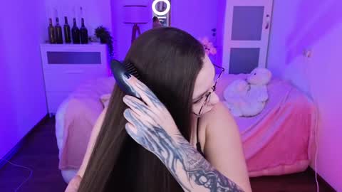 Wendy online show from 12.25.24