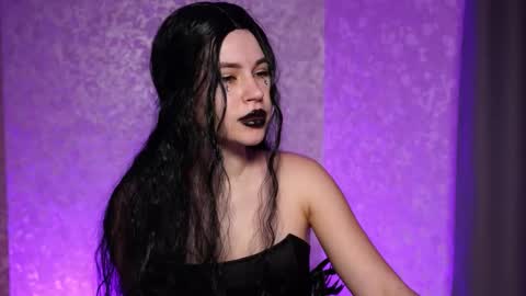 _white_mask_ online show from 12.19.25