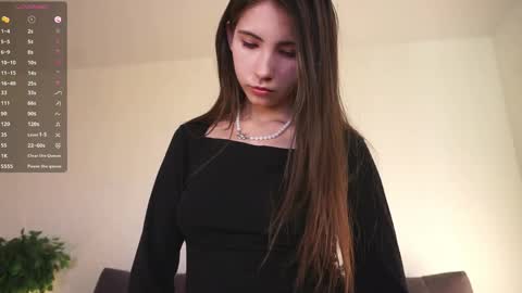 Anna online show from 04.28.26