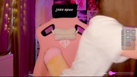 Enni online show from 01.14.25