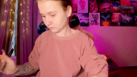 Enni online show from 02.02.25