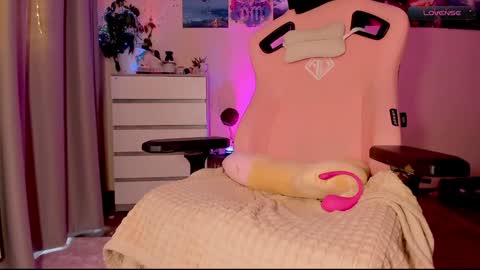 Enni online show from 02.07.25