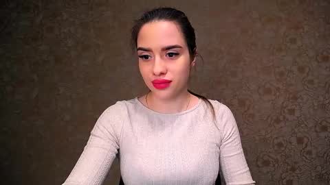 Snapshot of _your_fantasy_girl chatting on 02.01.25 Alisa online show from 02.01.25