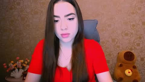 Snapshot of _your_fantasy_girl chatting on 10.25.25 Alisa online show from 10.25.25