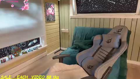 YourSecretCrush online show from 08.05.26