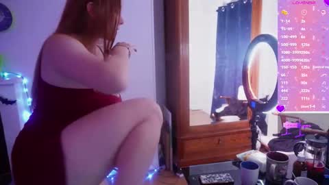 Polly online show from 10.11.25