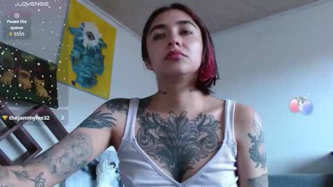 Zoe  online show from 11.06.25