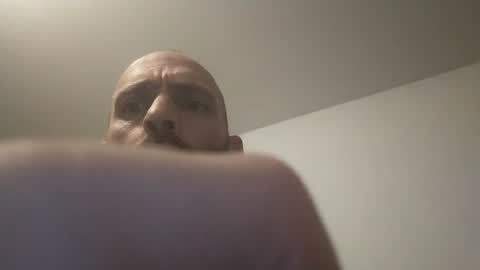 Snapshot of a02257661 chatting on 06.14.26 a02257661 online show from 06.14.26