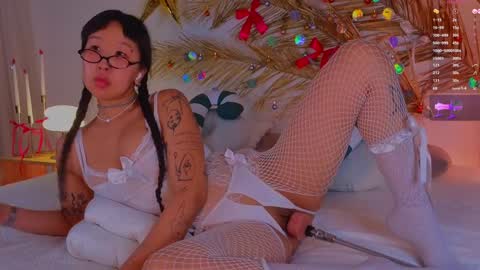 Ally online show from 12.26.24