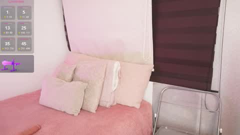 Alexandra  online show from 09.28.25