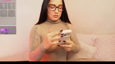 Alexandra  online show from 07.28.26