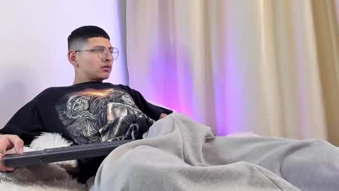 alejo online show from 12.18.24