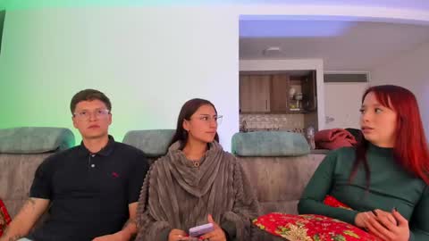 Snapshot of a_sexy_couple__ chatting on 12.07.24 A Sexy Couple online show from 12.07.24